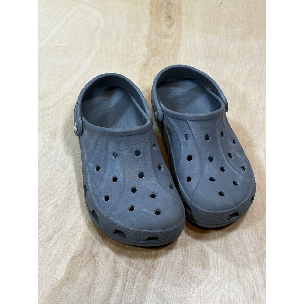 Crocs Men’s size  7 Women’s Size 9 Baya Gray Classic Slip On Clog Mule Sandals